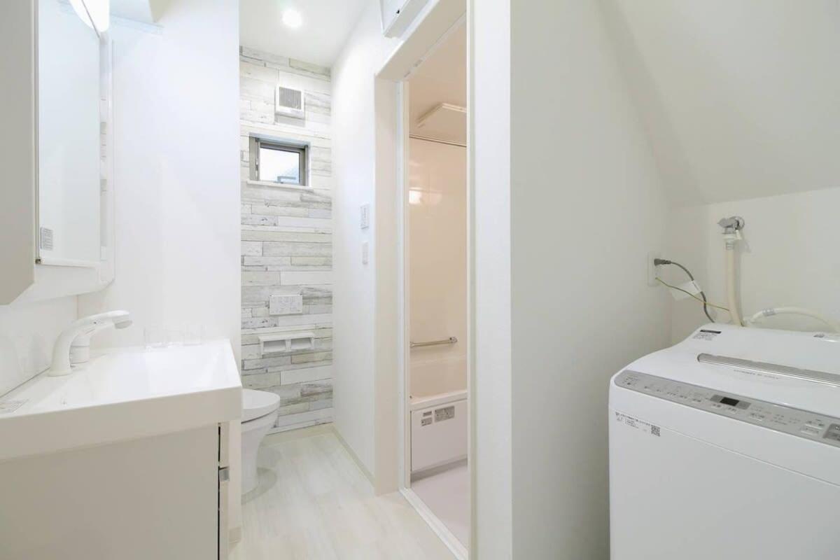 Bhotel Ball Park - Newlybuild 2 Bedrm Apt 2 Mins Baseball Museum 4Ppl Хіросіма Екстер'єр фото